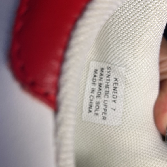 Light up sneakers - Picture 8 of 9